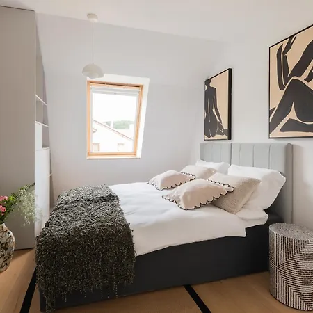 M16 - By Jwpm Apartman *